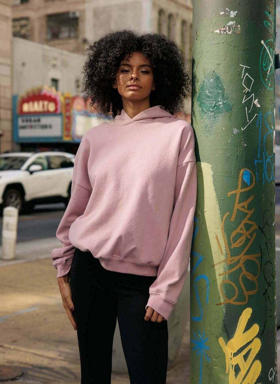 Lazy Sunday by Cali 1850 Oversized Fleece Hoodie with Side Pockets Pink XL
